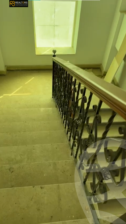 https://aqarmap.com.eg/ar/listing/6258661-for-sale-cairo-el-sheikh-zayed-city-green-revolution