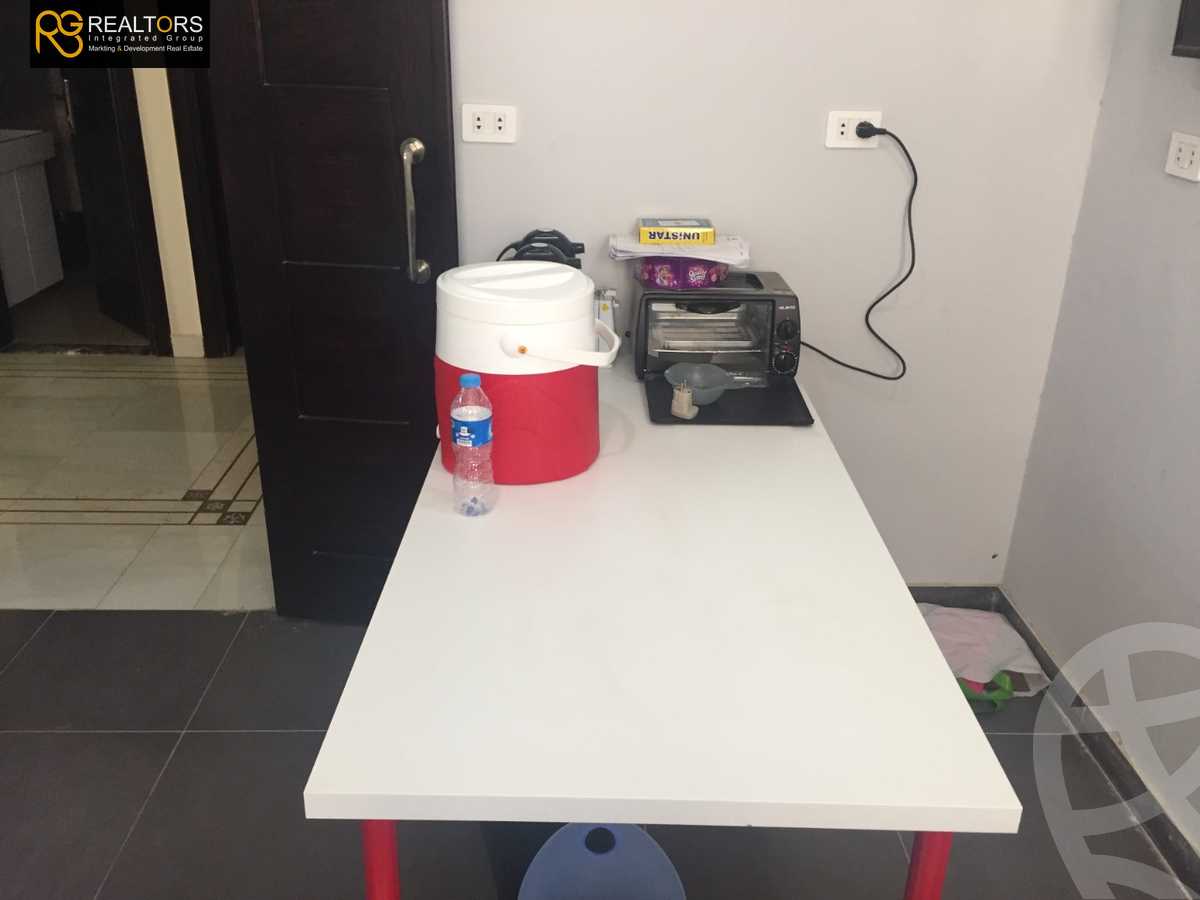 https://aqarmap.com.eg/ar/listing/6258843-for-sale-cairo-el-sheikh-zayed-city-compounds-meadows-park