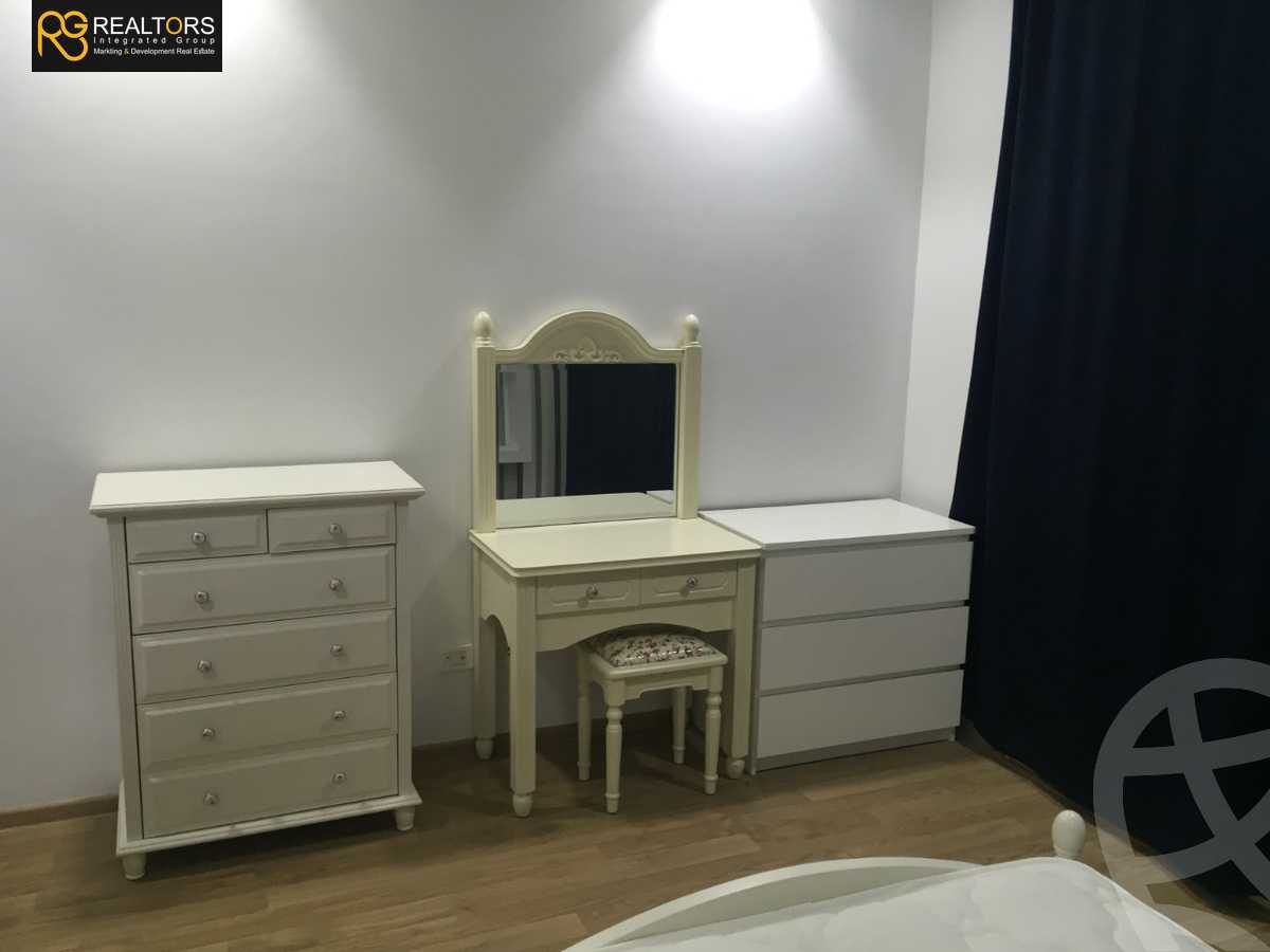 https://aqarmap.com.eg/ar/listing/6258843-for-sale-cairo-el-sheikh-zayed-city-compounds-meadows-park