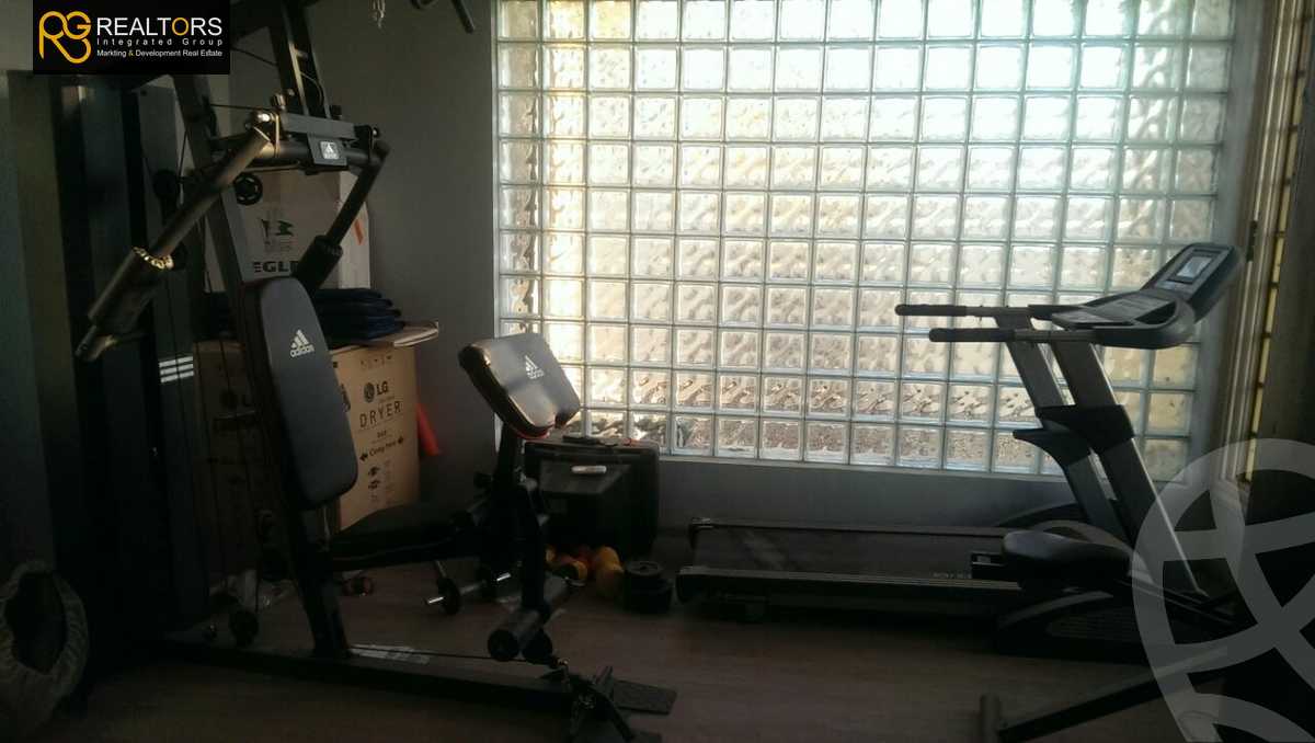 https://aqarmap.com.eg/ar/listing/6258843-for-sale-cairo-el-sheikh-zayed-city-compounds-meadows-park
