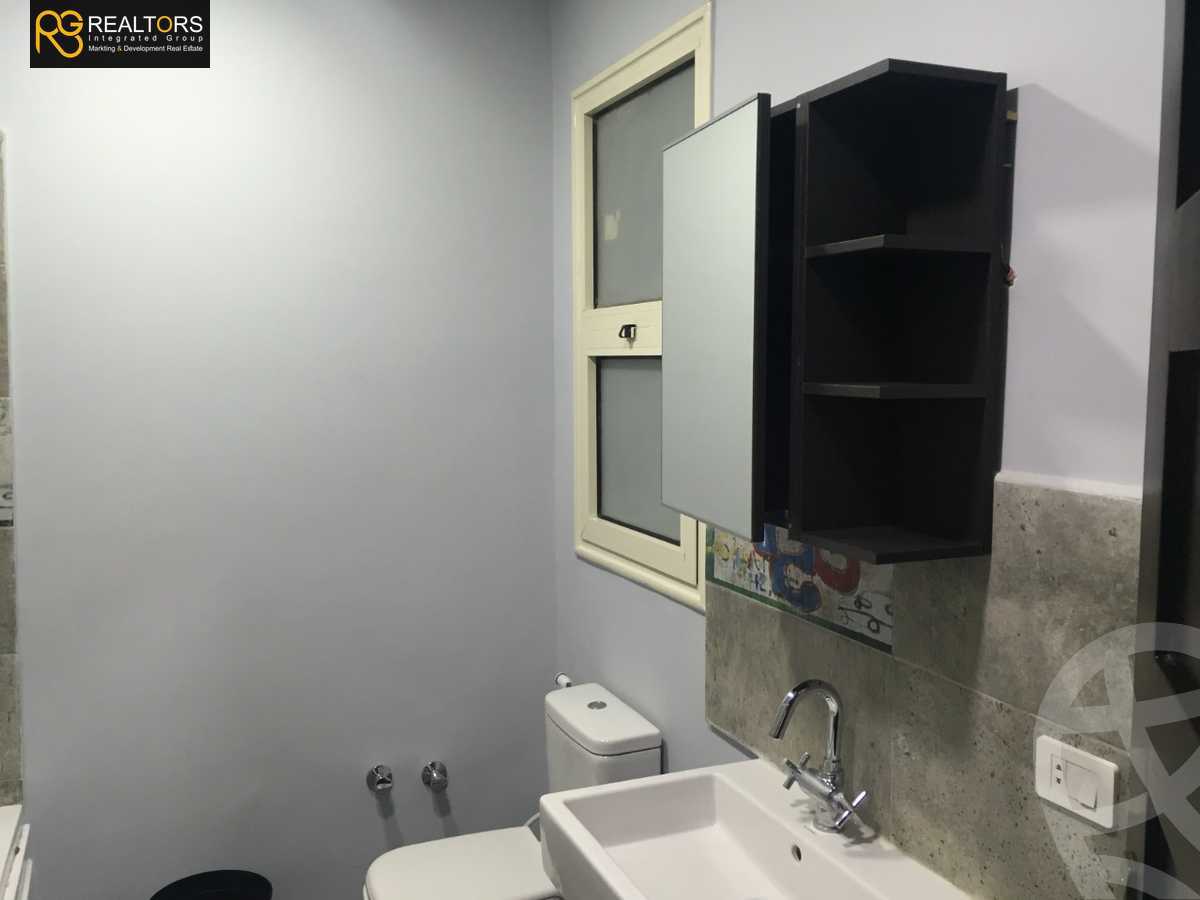 https://aqarmap.com.eg/ar/listing/6258843-for-sale-cairo-el-sheikh-zayed-city-compounds-meadows-park