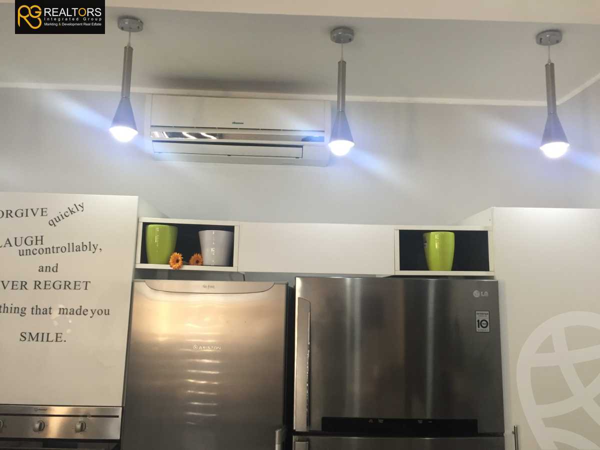 https://aqarmap.com.eg/ar/listing/6258843-for-sale-cairo-el-sheikh-zayed-city-compounds-meadows-park