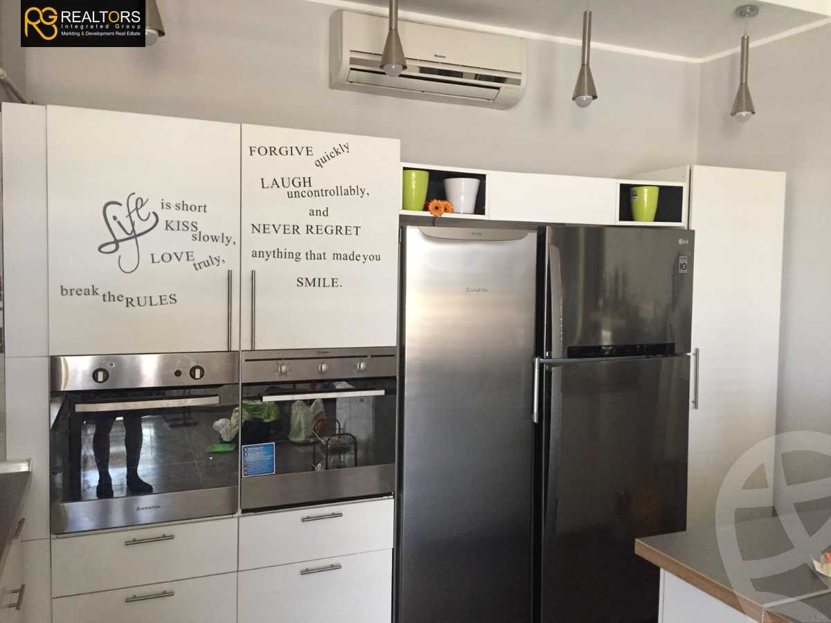 https://aqarmap.com.eg/ar/listing/6258843-for-sale-cairo-el-sheikh-zayed-city-compounds-meadows-park