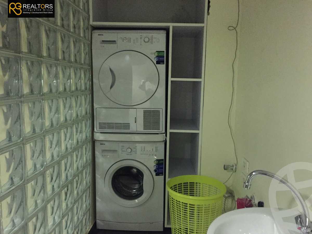 https://aqarmap.com.eg/ar/listing/6258843-for-sale-cairo-el-sheikh-zayed-city-compounds-meadows-park