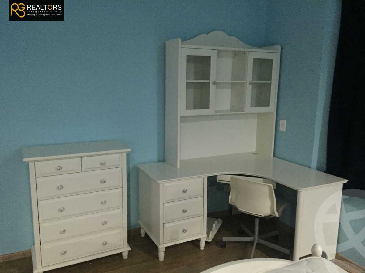 https://aqarmap.com.eg/ar/listing/6258843-for-sale-cairo-el-sheikh-zayed-city-compounds-meadows-park