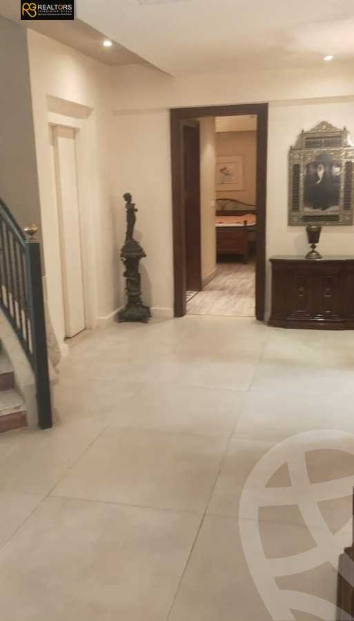 https://aqarmap.com.eg/en/listing/6259924-for-sale-cairo-el-sheikh-zayed-city-compounds-el-rabwa