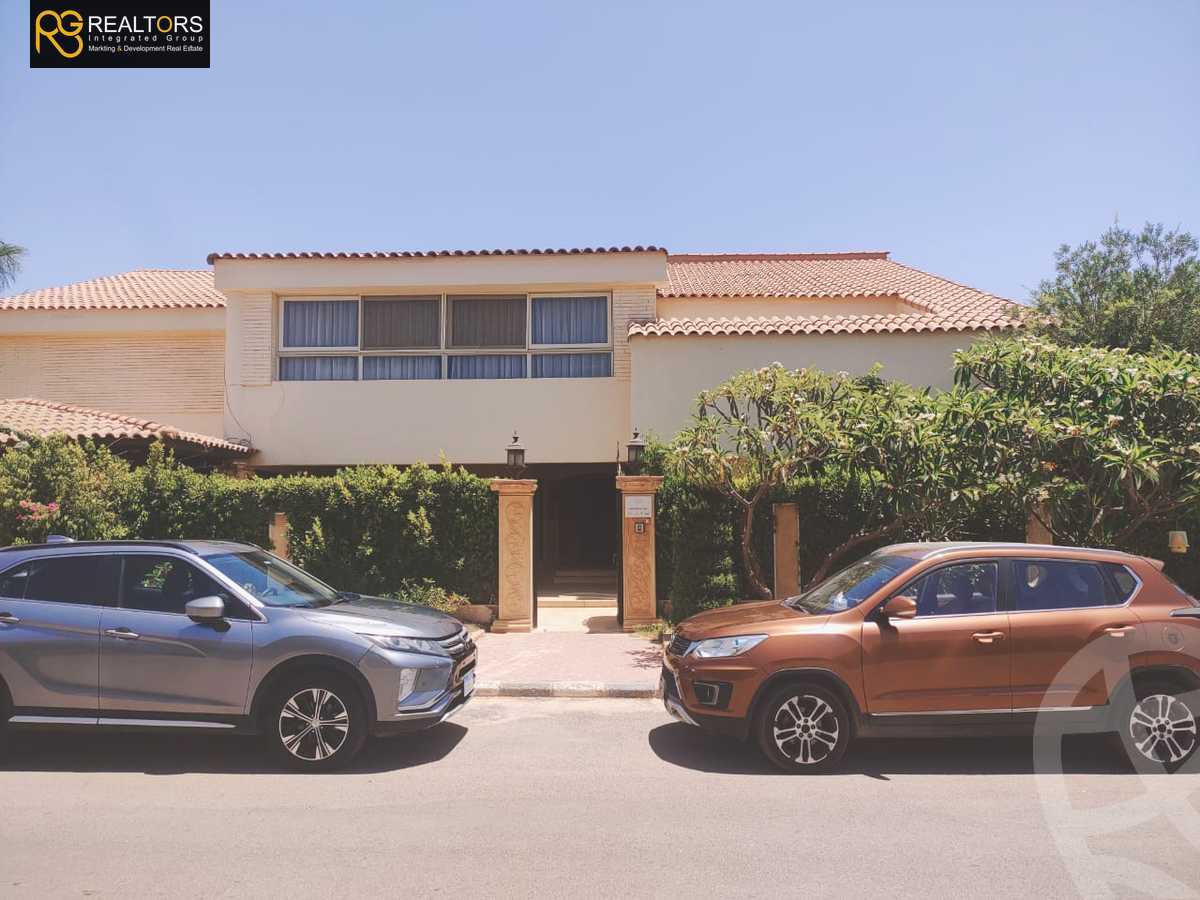 https://aqarmap.com.eg/ar/listing/6260300-for-sale-cairo-el-sheikh-zayed-city-compounds-el-rabwa