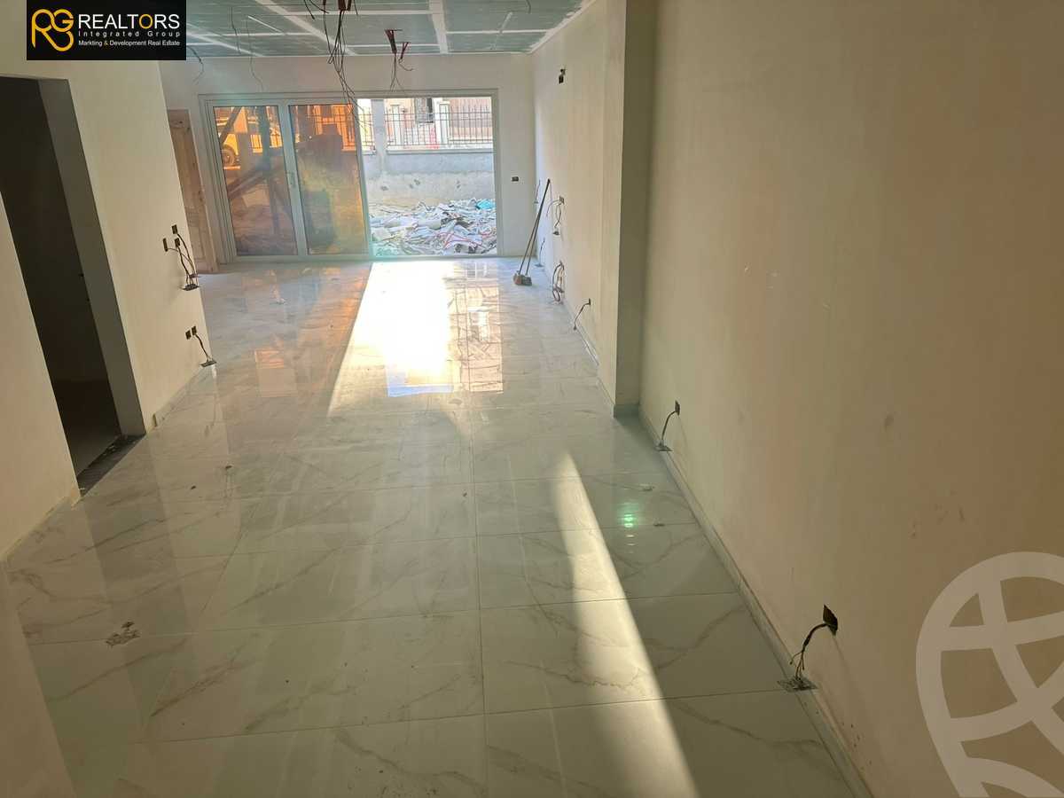 https://aqarmap.com.eg/en/listing/6292623-for-sale-cairo-el-sheikh-zayed-city-lshykh-zyd-ljdyd-toya-compound-al-tholathea