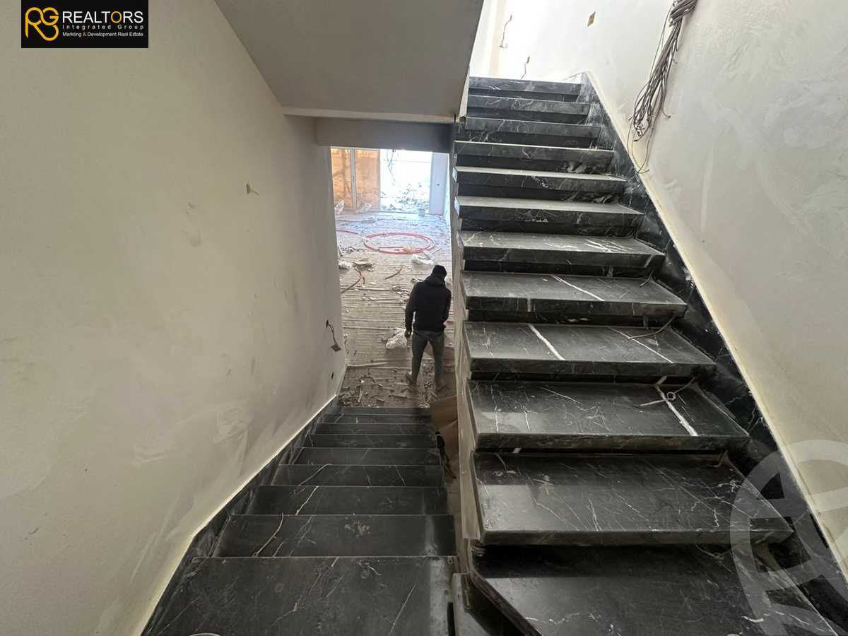 https://aqarmap.com.eg/en/listing/6292623-for-sale-cairo-el-sheikh-zayed-city-lshykh-zyd-ljdyd-toya-compound-al-tholathea