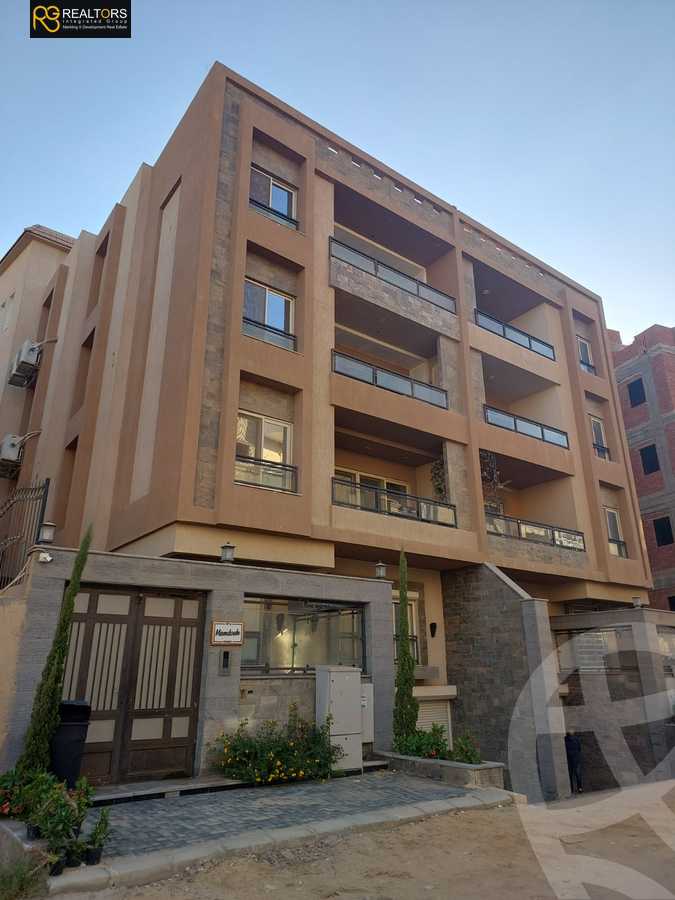 https://aqarmap.com.eg/en/listing/6316142-for-sale-cairo-el-sheikh-zayed-city-compounds-zayed-heights-compound