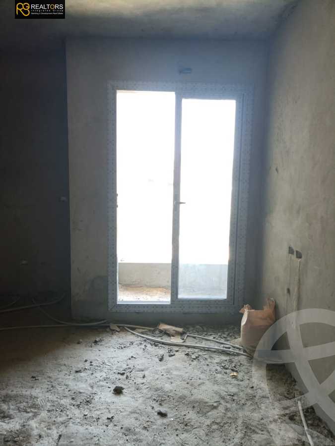 https://aqarmap.com.eg/ar/listing/6316145-for-sale-cairo-6th-of-october-compounds-cleopatra-square