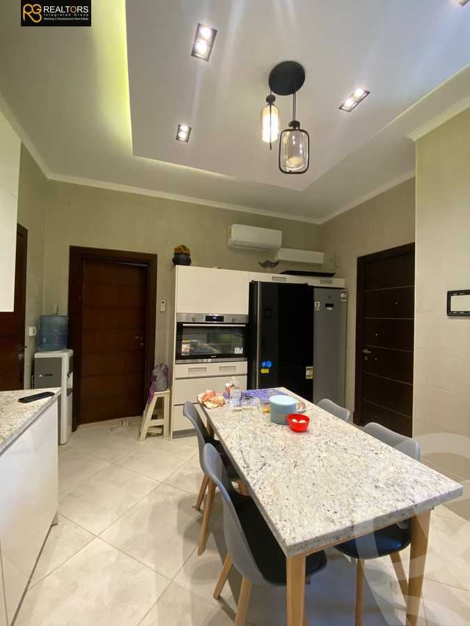 https://aqarmap.com.eg/en/listing/6316152-for-sale-cairo-el-sheikh-zayed-city-compounds-etapa