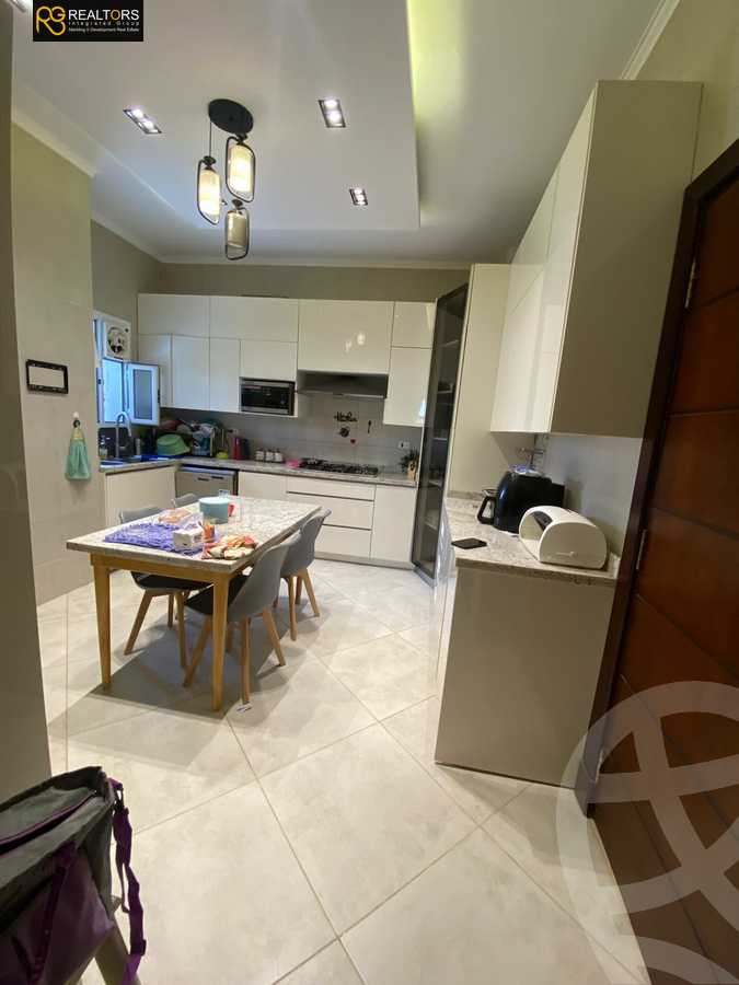 https://aqarmap.com.eg/en/listing/6316152-for-sale-cairo-el-sheikh-zayed-city-compounds-etapa