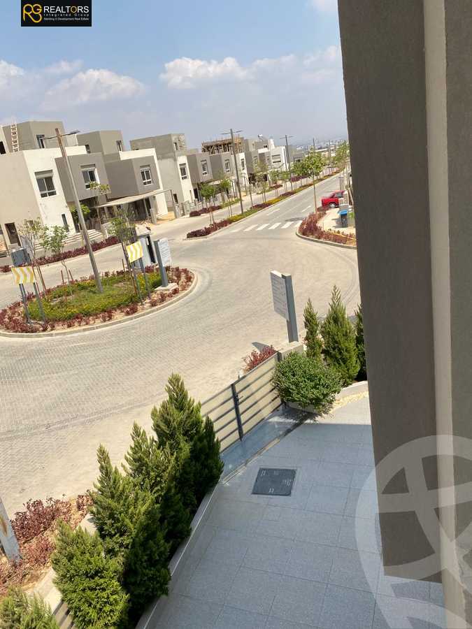 https://aqarmap.com.eg/en/listing/6316152-for-sale-cairo-el-sheikh-zayed-city-compounds-etapa