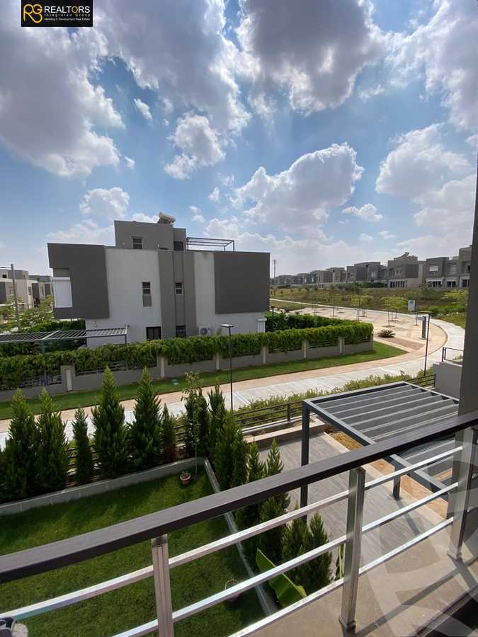 https://aqarmap.com.eg/en/listing/6316152-for-sale-cairo-el-sheikh-zayed-city-compounds-etapa