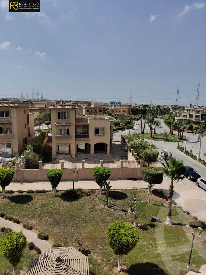 https://aqarmap.com.eg/ar/listing/6316358-for-sale-cairo-6th-of-october-compounds-ray-west-mall-rayhana