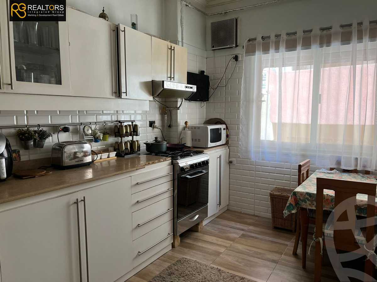 https://aqarmap.com.eg/ar/listing/6316379-for-sale-cairo-6th-of-october-ganob-el-ahyaaa-hay-el-andalous