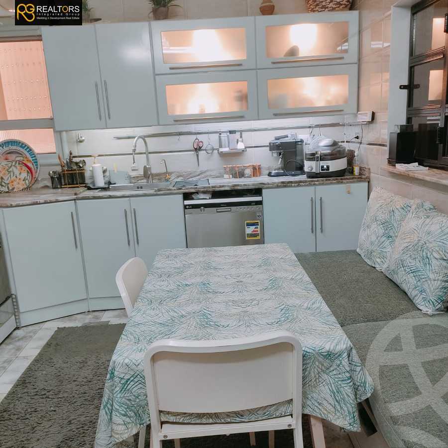 https://aqarmap.com.eg/ar/listing/6316379-for-sale-cairo-6th-of-october-ganob-el-ahyaaa-hay-el-andalous