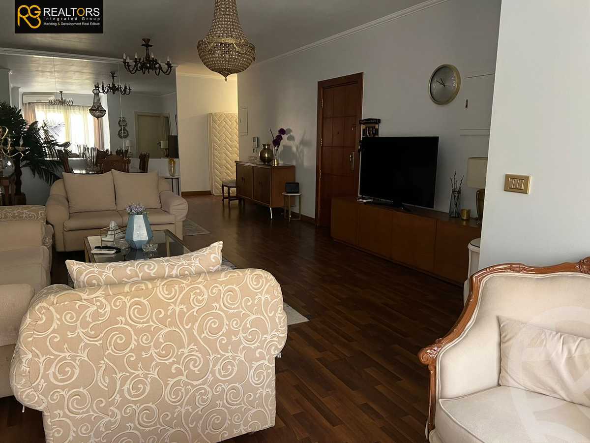 https://aqarmap.com.eg/ar/listing/6316379-for-sale-cairo-6th-of-october-ganob-el-ahyaaa-hay-el-andalous