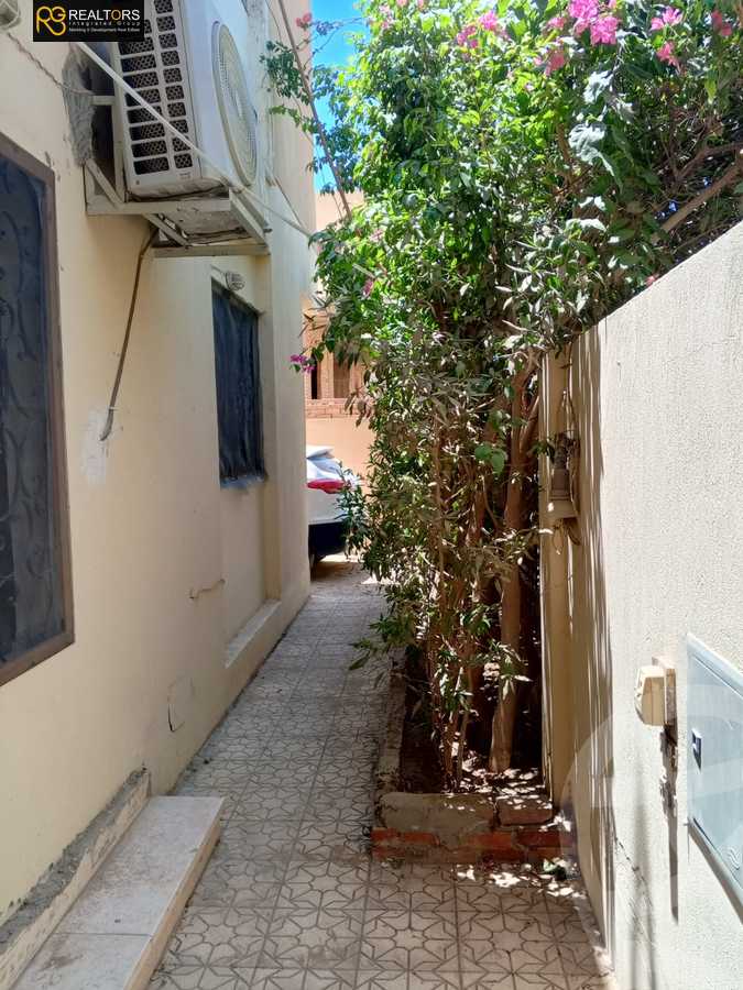 https://aqarmap.com.eg/ar/listing/6316394-for-sale-cairo-6th-of-october-hadaeq-october-kmbwnd-fy-hdyq-ktwbr-el-fardoos-city