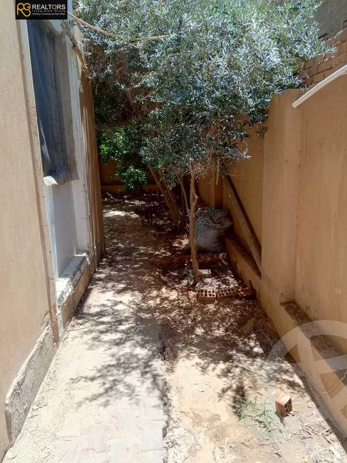 https://aqarmap.com.eg/ar/listing/6316394-for-sale-cairo-6th-of-october-hadaeq-october-kmbwnd-fy-hdyq-ktwbr-el-fardoos-city