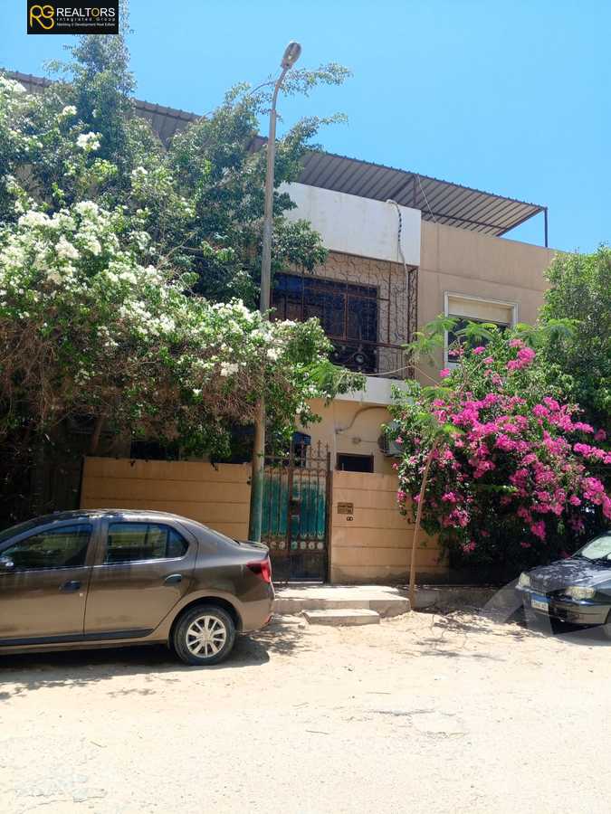 https://aqarmap.com.eg/ar/listing/6316394-for-sale-cairo-6th-of-october-hadaeq-october-kmbwnd-fy-hdyq-ktwbr-el-fardoos-city