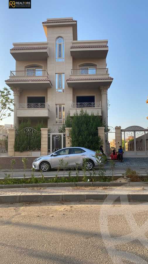 https://aqarmap.com.eg/ar/listing/6335048-for-sale-cairo-6th-of-october-garb-someed-neighborhood-1st