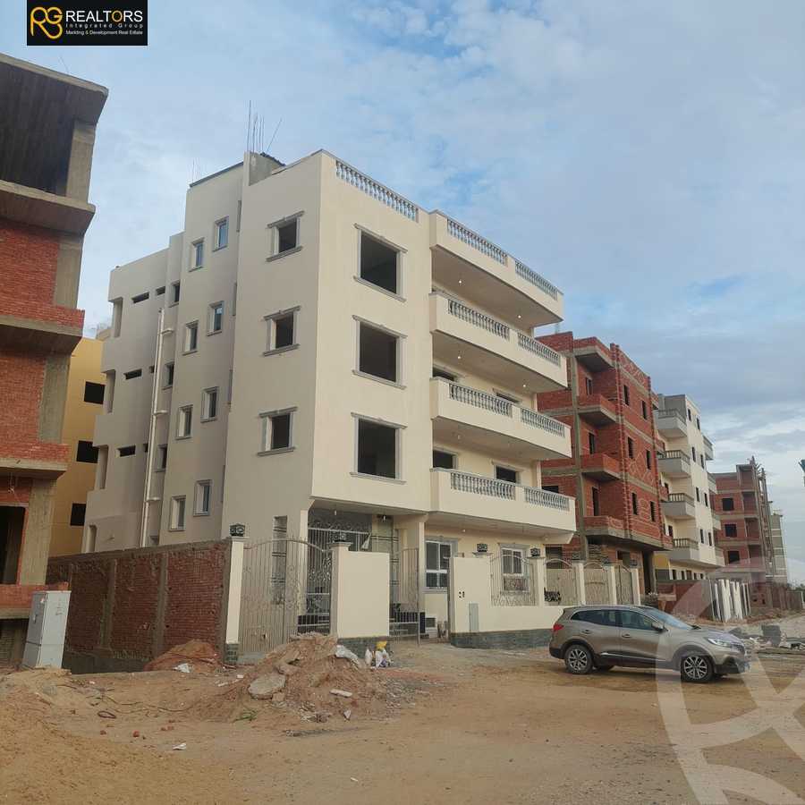 https://aqarmap.com.eg/en/listing/6350920-for-sale-cairo-6th-of-october-hadaeq-october-tryq-hmd-zwyl