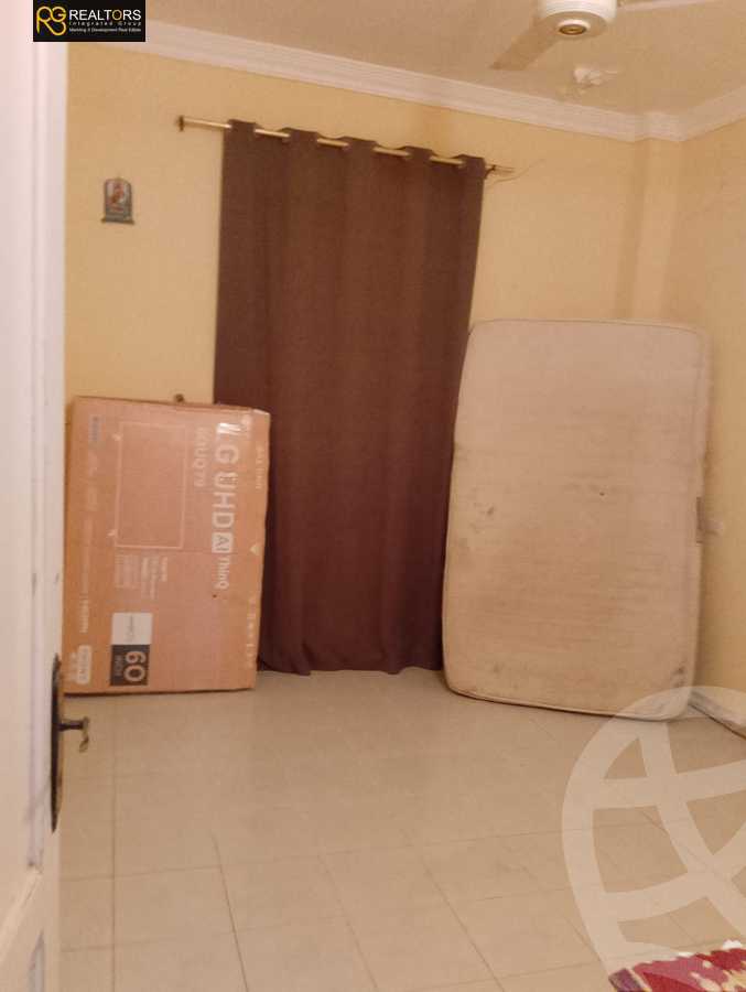 https://aqarmap.com.eg/en/listing/6351318-for-sale-cairo-6th-of-october-hadaeq-october-kmbwnd-fy-hdyq-ktwbr-djlh-blmz-m-mr-lmrshdy