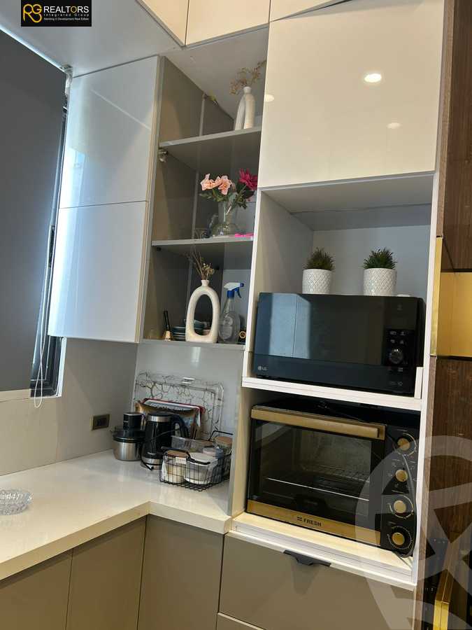 https://aqarmap.com.eg/ar/listing/6363198-for-sale-cairo-el-sheikh-zayed-city-compounds-alma