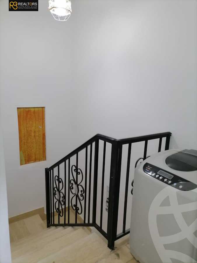 https://aqarmap.com.eg/ar/listing/6366648-for-sale-cairo-el-sheikh-zayed-city-el-hay-elsades-ashaer
