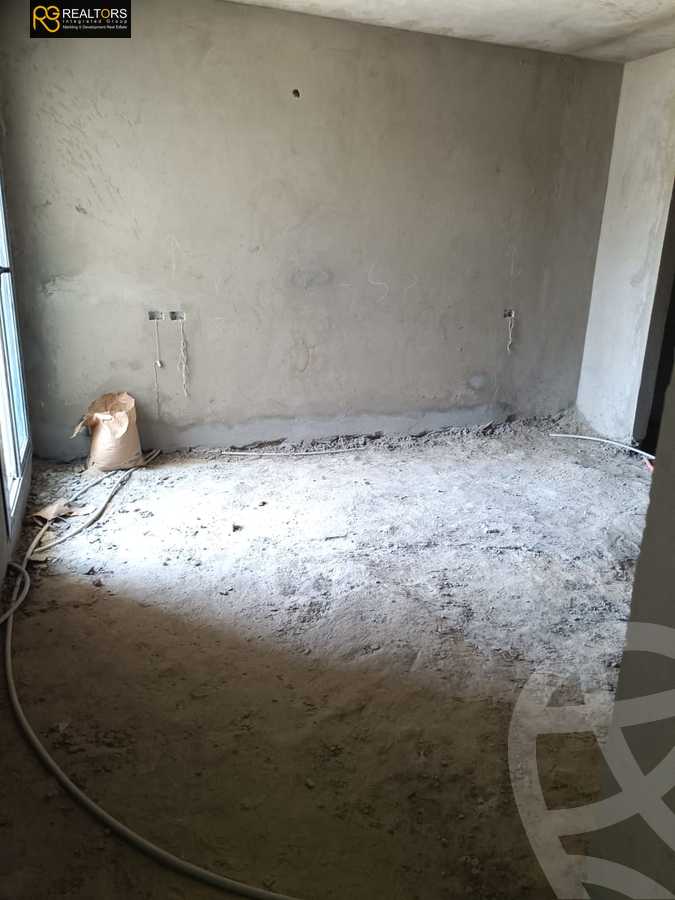 https://aqarmap.com.eg/en/listing/6366663-for-sale-cairo-6th-of-october-compounds-cleopatra-square
