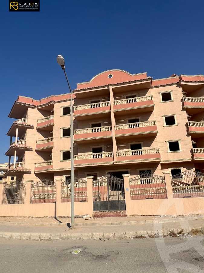 https://aqarmap.com.eg/ar/listing/6376332-for-sale-cairo-6th-of-october-el-tawsaat-el-shamalya-hy-2000-qt