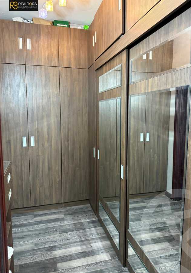 https://aqarmap.com.eg/en/listing/6385553-for-sale-cairo-el-sheikh-zayed-city-hay-el-yassmin