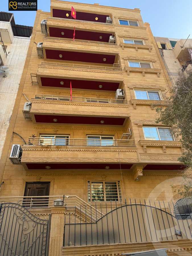 https://aqarmap.com.eg/en/listing/6458695-for-sale-cairo-6th-of-october-el-ahyaa-neighborhood-4th-neighborhood-5