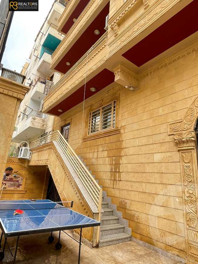 https://aqarmap.com.eg/en/listing/6458695-for-sale-cairo-6th-of-october-el-ahyaa-neighborhood-4th-neighborhood-5