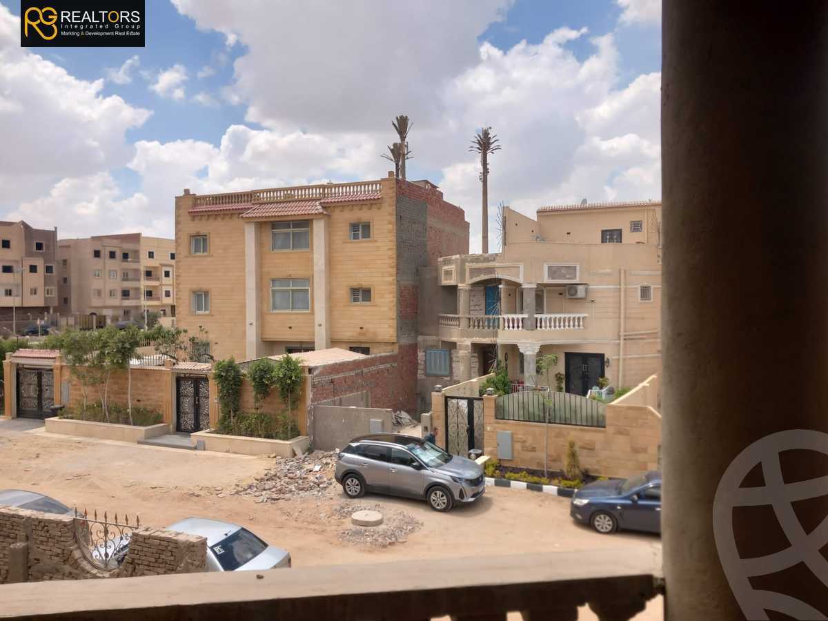 https://aqarmap.com.eg/en/listing/6464615-for-sale-cairo-6th-of-october-hadaeq-october-kmbwnd-fy-hdyq-ktwbr-star-city