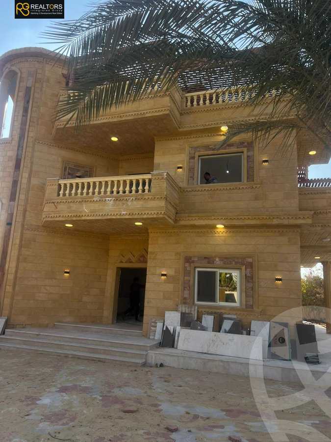 https://aqarmap.com.eg/ar/listing/6480935-for-sale-cairo-el-sheikh-zayed-city-lshykh-zyd-ljdyd-el-reef-el-oroby