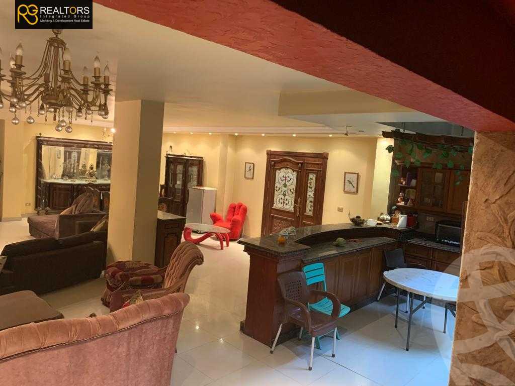 https://aqarmap.com.eg/ar/listing/6485076-for-sale-cairo-el-sheikh-zayed-city-compounds-el-yasmeen-compound