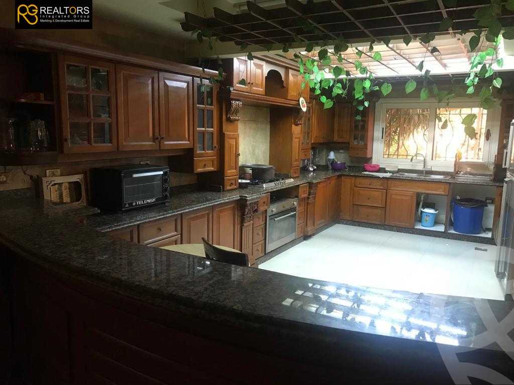 https://aqarmap.com.eg/ar/listing/6485076-for-sale-cairo-el-sheikh-zayed-city-compounds-el-yasmeen-compound
