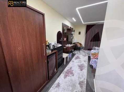 https://aqarmap.com.eg/ar/listing/6490527-for-sale-cairo-el-sheikh-zayed-city-lshykh-zyd-ljdyd-el-reef-el-oroby