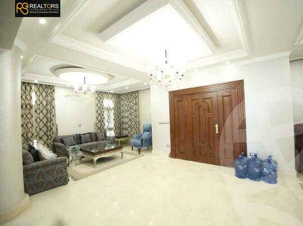 https://aqarmap.com.eg/en/listing/6490785-for-sale-cairo-el-sheikh-zayed-city-el-hay-elsabeaa-lbstn