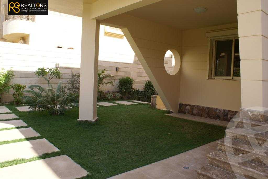 https://aqarmap.com.eg/en/listing/6490874-for-sale-cairo-el-sheikh-zayed-city-compounds-dh-jyt-blz-mykwn-llttwyr