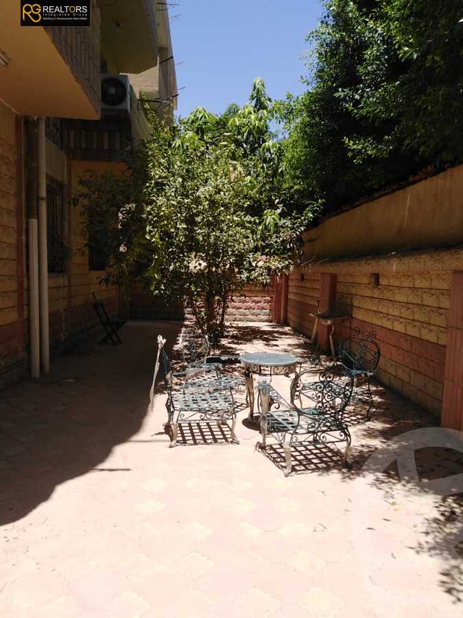 https://aqarmap.com.eg/ar/listing/6576366-for-sale-cairo-6th-of-october-el-ahyaa-neighborhood-7th-mecca-el-mokarrama-st