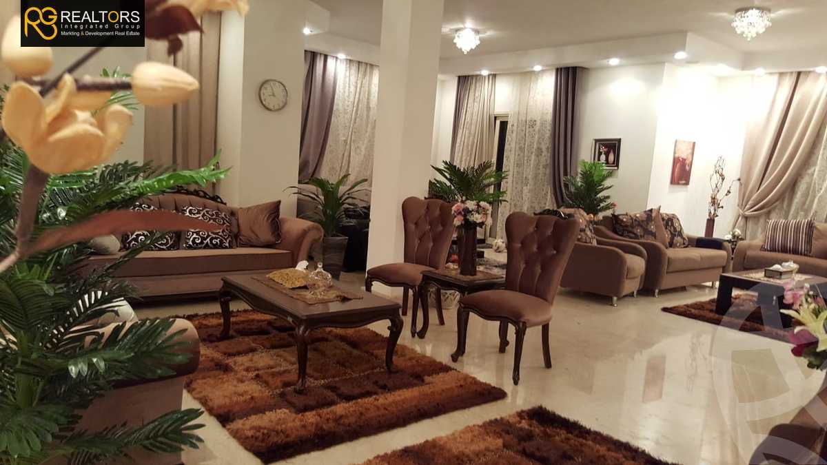 https://aqarmap.com.eg/ar/listing/6590598-for-sale-cairo-el-sheikh-zayed-city-compounds-greens