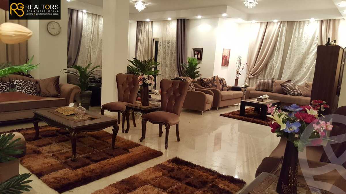 https://aqarmap.com.eg/ar/listing/6590598-for-sale-cairo-el-sheikh-zayed-city-compounds-greens