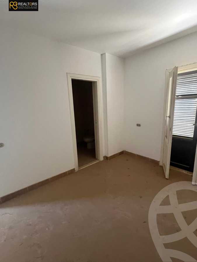 https://aqarmap.com.eg/en/listing/6590866-for-sale-cairo-el-sheikh-zayed-city-alex-cairo-desert-road-mdyn-sfnks-ljdyd-sandorini