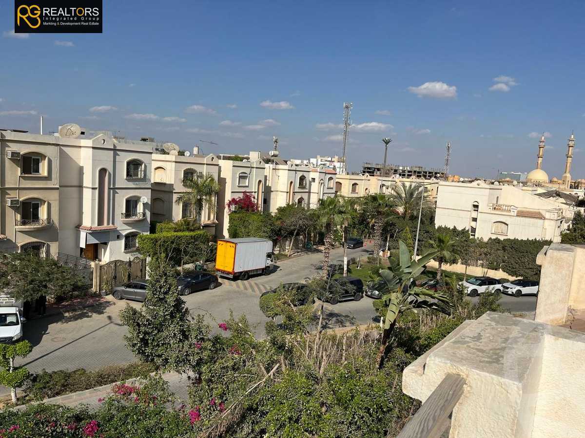 https://aqarmap.com.eg/ar/listing/6591245-for-sale-cairo-el-sheikh-zayed-city-compounds-hadayek-el-mohandiseen