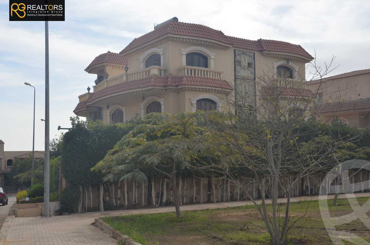 https://aqarmap.com.eg/en/listing/6592634-for-sale-cairo-el-sheikh-zayed-city-el-hay-el-thaleth-ashaer