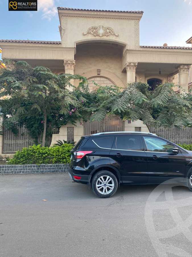 https://aqarmap.com.eg/en/listing/6592912-for-sale-cairo-el-sheikh-zayed-city-compounds-el-yasmeen-compound